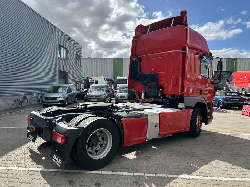 DAF CF 400 FT Space Cab / 957 dkm / NL Truck / APK TUV 02-26 - Камион влекач: слика 2 DAF CF 400 FT Space Cab / 957 dkm / NL Truck / APK TUV 02-26 - Камион влекач: слика 2