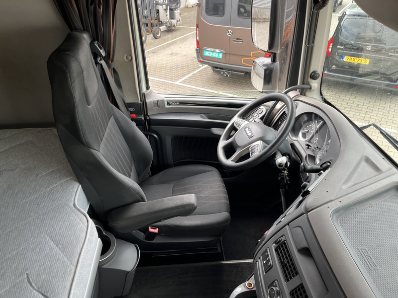 DAF XF 480 FT SSC / 844 dkm / New Tacho / 2 Tanks / Stand Airco / APK TUV 11-25 - Камион влекач: слика 3 DAF XF 480 FT SSC / 844 dkm / New Tacho / 2 Tanks / Stand Airco / APK TUV 11-25 - Камион влекач: слика 3