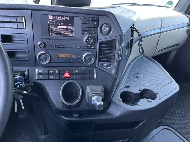 Mercedes-Benz Actros 1842 StreamSpace / 939 dkm / 2 Tanks / NL Truck - Камион влекач: слика 5 Mercedes-Benz Actros 1842 StreamSpace / 939 dkm / 2 Tanks / NL Truck - Камион влекач: слика 5