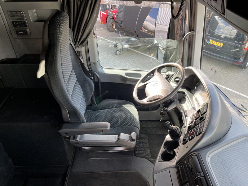 Mercedes-Benz Actros 2546 V6 / MP3 F04 Megaspace / 598 dkm / 6x2 Steer + Lift / NL Truck - Камион влекач: слика 3 Mercedes-Benz Actros 2546 V6 / MP3 F04 Megaspace / 598 dkm / 6x2 Steer + Lift / NL Truck - Камион влекач: слика 3