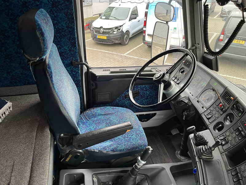 Scania R 143H V8 500 Streamline / V8 Sound / Retarder / Old Skool Classic - Камион влекач: слика 3 Scania R 143H V8 500 Streamline / V8 Sound / Retarder / Old Skool Classic - Камион влекач: слика 3