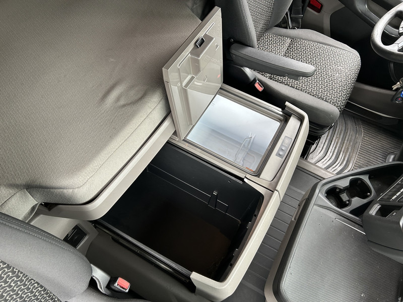 Лизинг на Scania R450 Highline / Retarder / 707 dkm / APK TUV 03-26 Scania R450 Highline / Retarder / 707 dkm / APK TUV 03-26: слика 7 Лизинг на Scania R450 Highline / Retarder / 707 dkm / APK TUV 03-26 Scania R450 Highline / Retarder / 707 dkm / APK TUV 03-26: слика 7