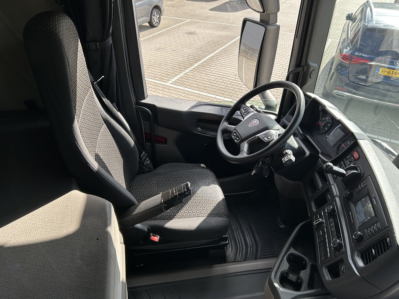 Scania R450 Highline / Retarder / 912 dkm / APK TUV 03-26 - Камион влекач: слика 3 Scania R450 Highline / Retarder / 912 dkm / APK TUV 03-26 - Камион влекач: слика 3