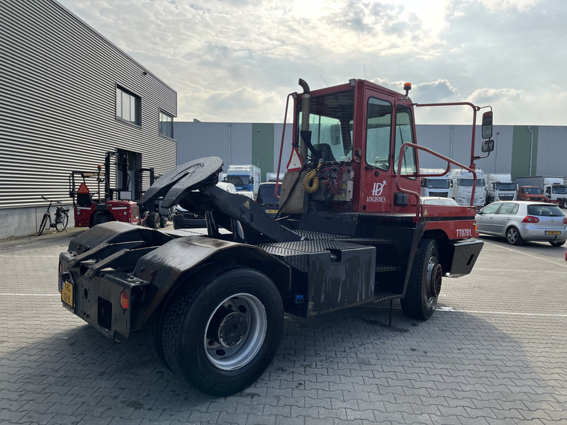 Terberg YT 182 / Terminal Tractor / Airco / Cummins - Камион влекач: слика 2 Terberg YT 182 / Terminal Tractor / Airco / Cummins - Камион влекач: слика 2
