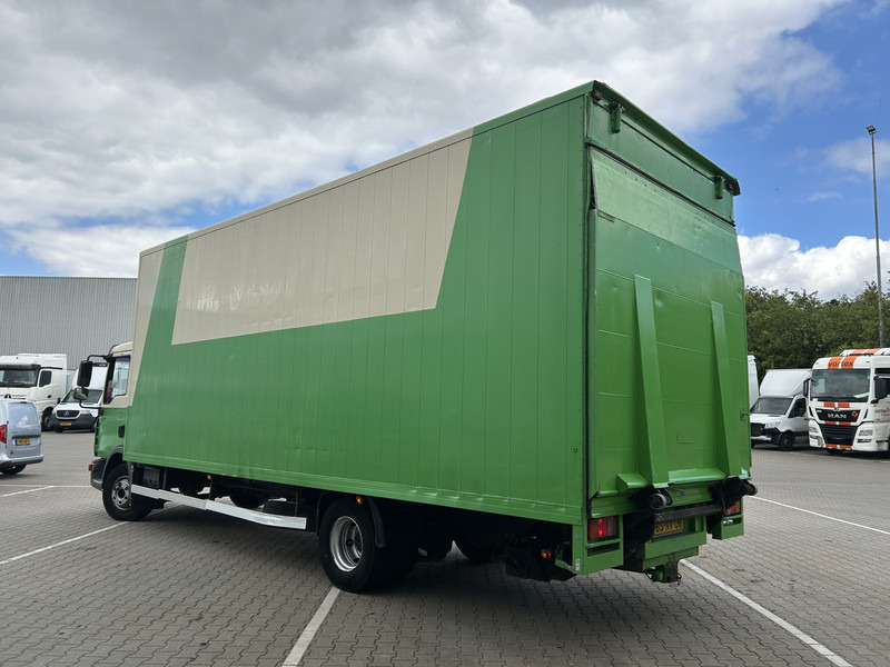 Камион сандучар MAN TGL 12.180 E4 / Manual / 12 Ton / 605 dkm / Box / Loadlift / APK TUV 04-26: слика 20
