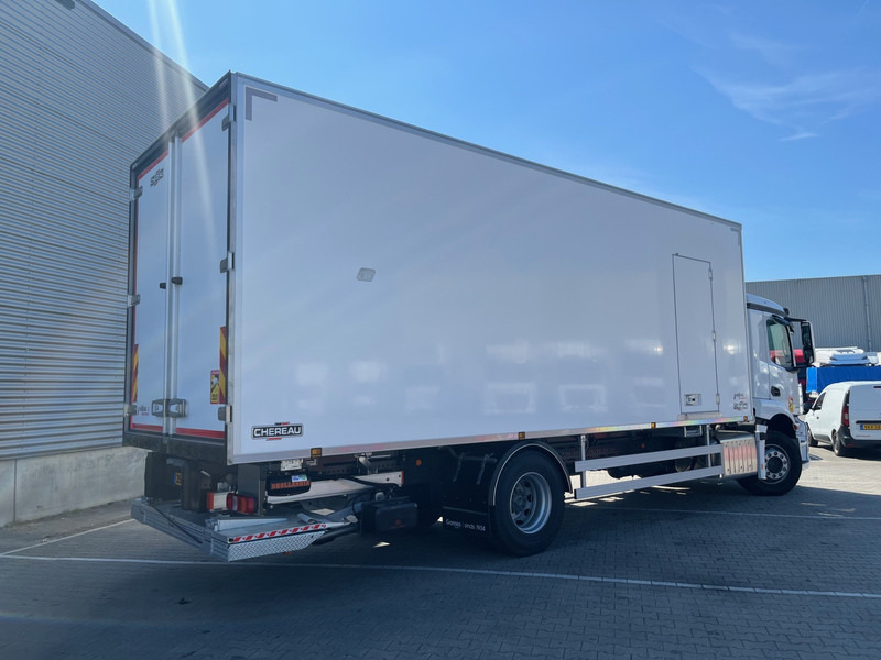 Mercedes-Benz Actros 2124 MULTITEMP / Carrier Koeler / Alleen Te Huur -> 013-7200971 - Камион ладилник: слика 5 Mercedes-Benz Actros 2124 MULTITEMP / Carrier Koeler / Alleen Te Huur -> 013-7200971 - Камион ладилник: слика 5