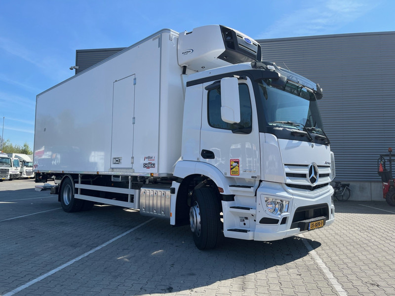 Mercedes-Benz Actros 2124 MULTITEMP / Carrier Koeler / Alleen Te Huur -> 013-7200971 - Камион ладилник: слика 1 Mercedes-Benz Actros 2124 MULTITEMP / Carrier Koeler / Alleen Te Huur -> 013-7200971 - Камион ладилник: слика 1