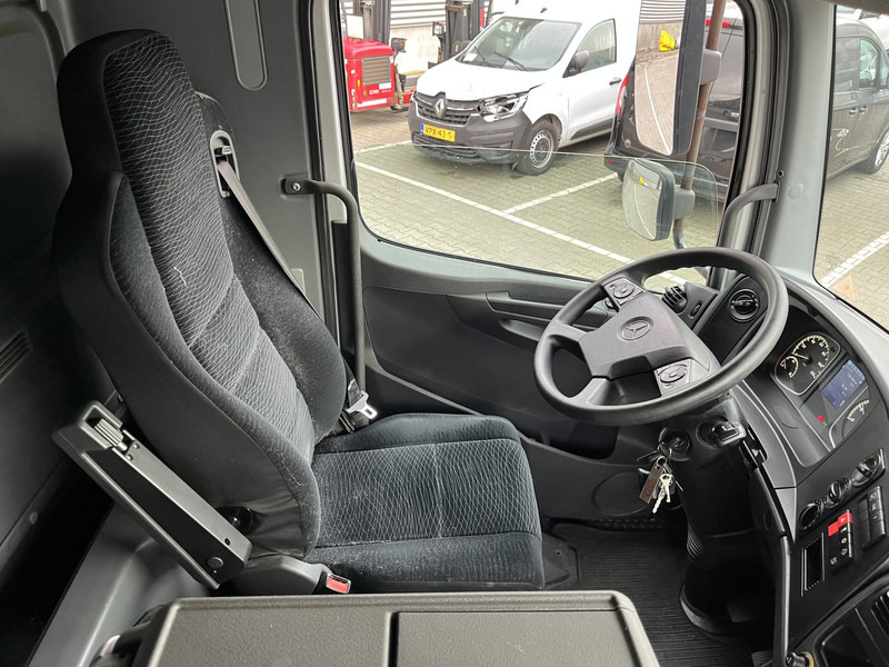 Mercedes-Benz Atego 818 / 8 ton / 736 dkm / Box / Laadklep / APK 06-25 - Камион сандучар: слика 3 Mercedes-Benz Atego 818 / 8 ton / 736 dkm / Box / Laadklep / APK 06-25 - Камион сандучар: слика 3