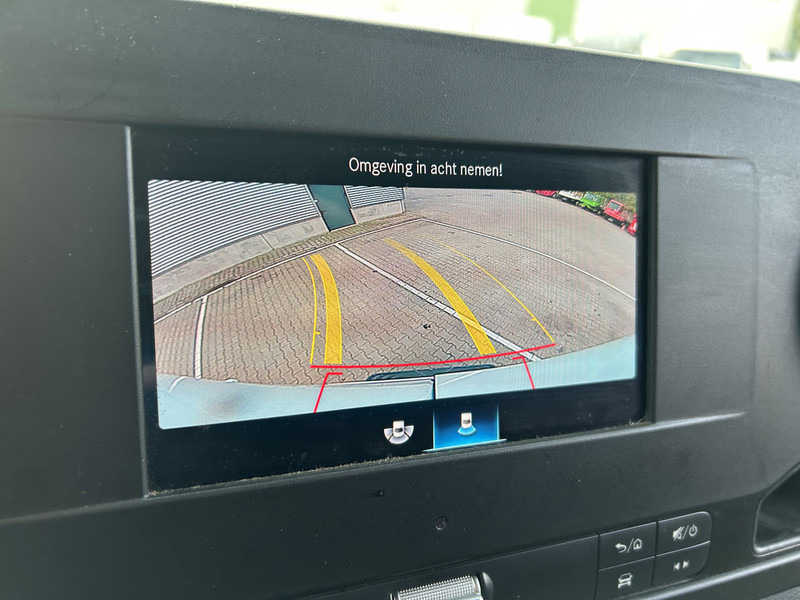 Мало комбе Mercedes-Benz Sprinter 311 2.2 CDI Euro 6D / 130 dkm / L3 H2 / Camera / APK TUV 10-26: слика 6 Мало комбе Mercedes-Benz Sprinter 311 2.2 CDI Euro 6D / 130 dkm / L3 H2 / Camera / APK TUV 10-26: слика 6