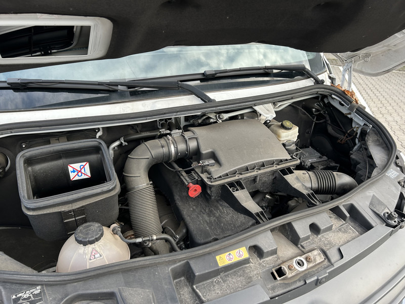 Мало комбе Mercedes-Benz Sprinter 311 2.2 CDI Euro 6D / 130 dkm / L3 H2 / Camera / APK TUV 10-26: слика 12 Мало комбе Mercedes-Benz Sprinter 311 2.2 CDI Euro 6D / 130 dkm / L3 H2 / Camera / APK TUV 10-26: слика 12