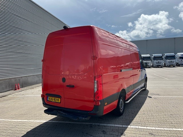 Mercedes-Benz Sprinter 311 / 2.2 CDI / L3 H2 / Automatic / APK-TUV 02-26 - Мало комбе: слика 4 Mercedes-Benz Sprinter 311 / 2.2 CDI / L3 H2 / Automatic / APK-TUV 02-26 - Мало комбе: слика 4