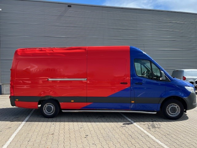 Mercedes-Benz Sprinter 311 / 2.2 CDI / L3 H2 / Automatic / APK-TUV 02-26 - Мало комбе: слика 2 Mercedes-Benz Sprinter 311 / 2.2 CDI / L3 H2 / Automatic / APK-TUV 02-26 - Мало комбе: слика 2
