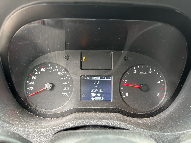 Mercedes-Benz Sprinter 515 1.9 CDI / 126 dkm / Box 4.4 mtr / Laadklep / APK 07-26 - Комбе фургон: слика 4 Mercedes-Benz Sprinter 515 1.9 CDI / 126 dkm / Box 4.4 mtr / Laadklep / APK 07-26 - Комбе фургон: слика 4