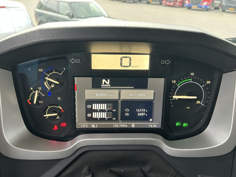 Renault T 380 Comfort / 820 dkm / Curtainside / Loadlift / APK TUV 02-26 - Камион со церада: слика 4 Renault T 380 Comfort / 820 dkm / Curtainside / Loadlift / APK TUV 02-26 - Камион со церада: слика 4