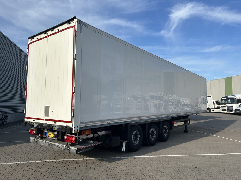 Schmitz Cargobull SCB S3B / Box / Loadlift / 2x Liftas / APK 03-26 - Полуприколка сандучар: слика 2 Schmitz Cargobull SCB S3B / Box / Loadlift / 2x Liftas / APK 03-26 - Полуприколка сандучар: слика 2