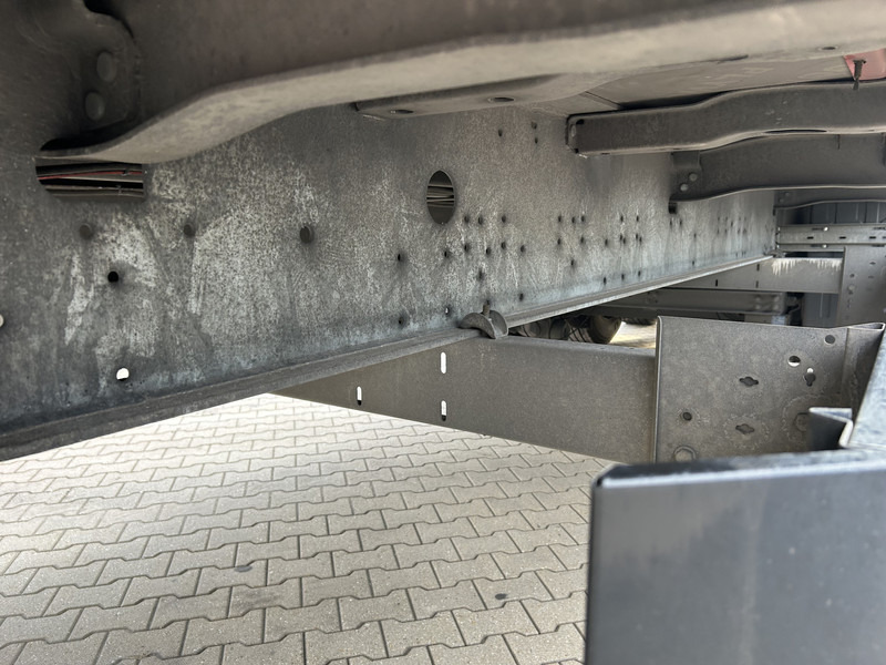 Schmitz Cargobull SCB S3B / Box Trailer / 2x Liftas / APK TUV 09-26 - Полуприколка сандучар: слика 5 Schmitz Cargobull SCB S3B / Box Trailer / 2x Liftas / APK TUV 09-26 - Полуприколка сандучар: слика 5