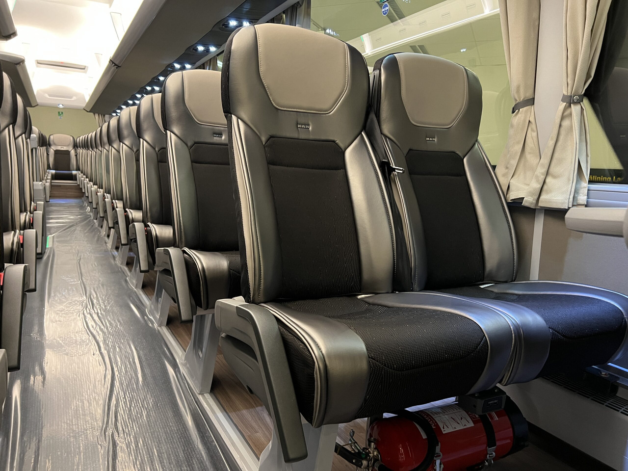 Патнички вагон автобус MAN Lions Coach R07 Euro 6E: слика 43