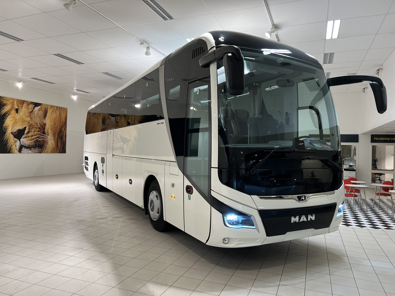 Патнички вагон автобус MAN Lions Coach R07 Euro 6E: слика 9
