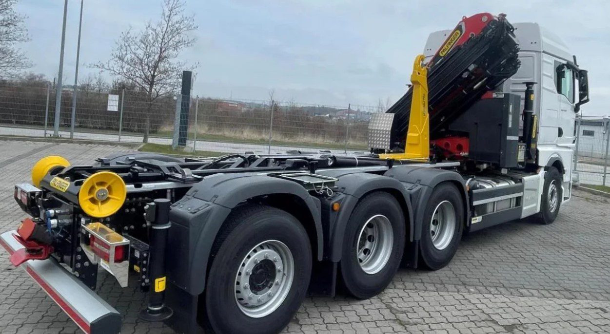 MAN TGS 35.510 8×4 Tridem kranväxlare Palfinger - Камион со кука за подигање, Камион со кран: слика 4 MAN TGS 35.510 8×4 Tridem kranväxlare Palfinger - Камион со кука за подигање, Камион со кран: слика 4