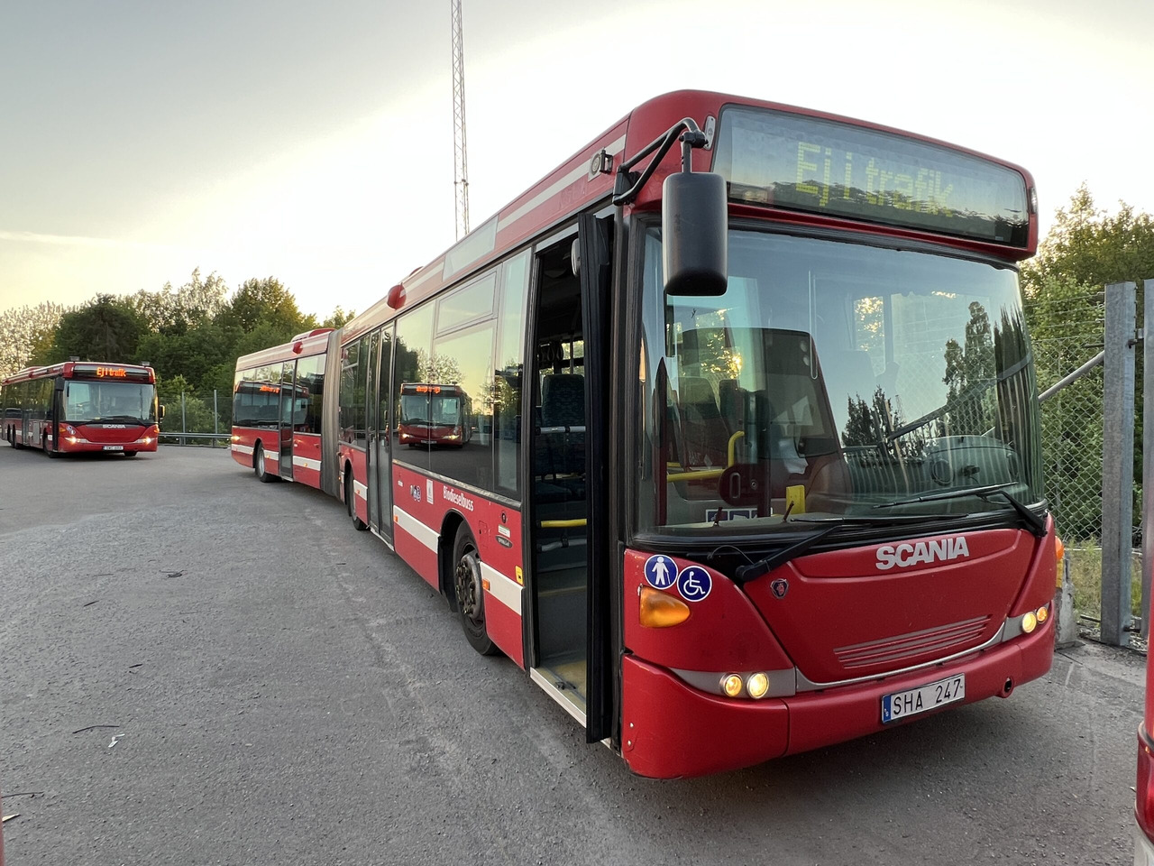SCANIA Omnilink ledbuss EEV - Зглобен автобус: слика 2 SCANIA Omnilink ledbuss EEV - Зглобен автобус: слика 2