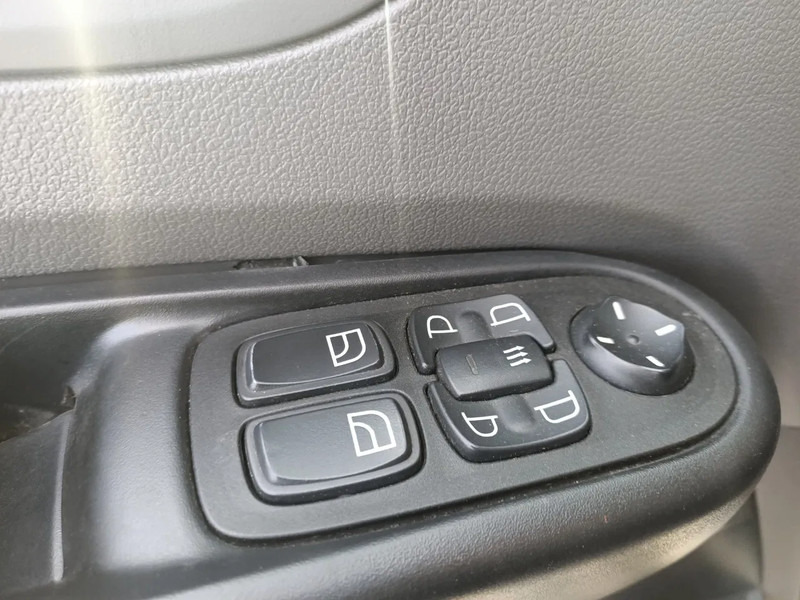 Камион DAF CF 290 CF290 FAN met boven laadkraan Hiab XS211W Hipro: слика 15 Камион DAF CF 290 CF290 FAN met boven laadkraan Hiab XS211W Hipro: слика 15