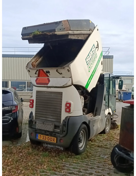 Mathieu MC210 Azura MC210 - Возило за метење: слика 5 Mathieu MC210 Azura MC210 - Возило за метење: слика 5