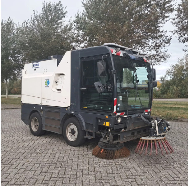 Schmidt CLEANGO 500 CLEANGO 500 - Возило за метење: слика 1 Schmidt CLEANGO 500 CLEANGO 500 - Возило за метење: слика 1