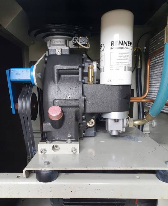 KOMPRESOR ŚRUBOWY RENNER 22 KW - Компресор за воздух: слика 5 KOMPRESOR ŚRUBOWY RENNER 22 KW - Компресор за воздух: слика 5