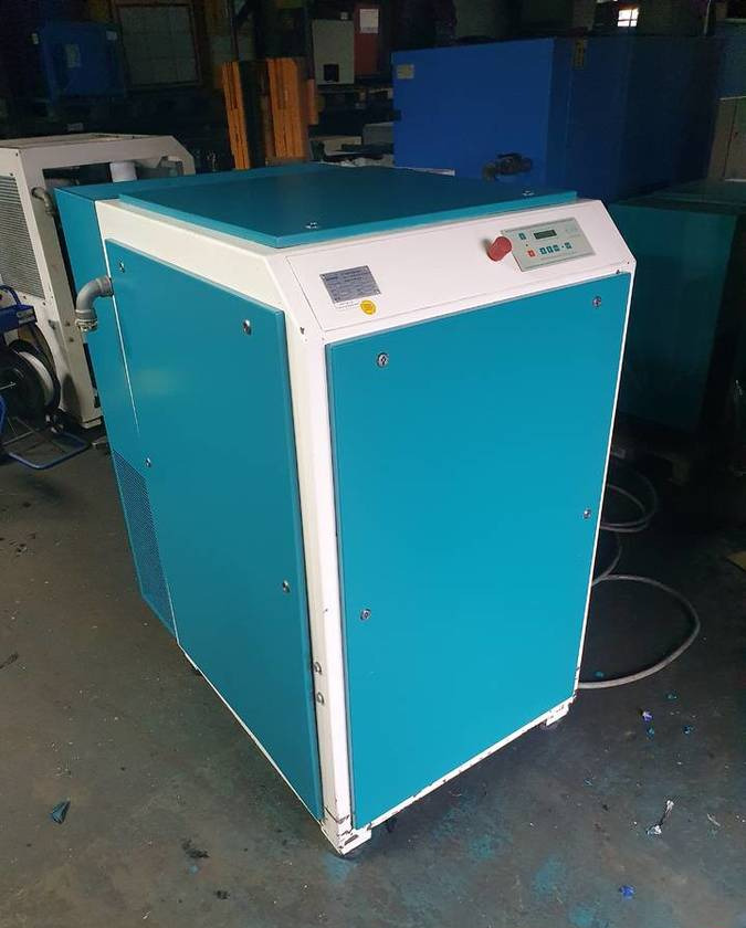 KOMPRESOR ŚRUBOWY RENNER RS 45 KW - Компресор за воздух: слика 4 KOMPRESOR ŚRUBOWY RENNER RS 45 KW - Компресор за воздух: слика 4