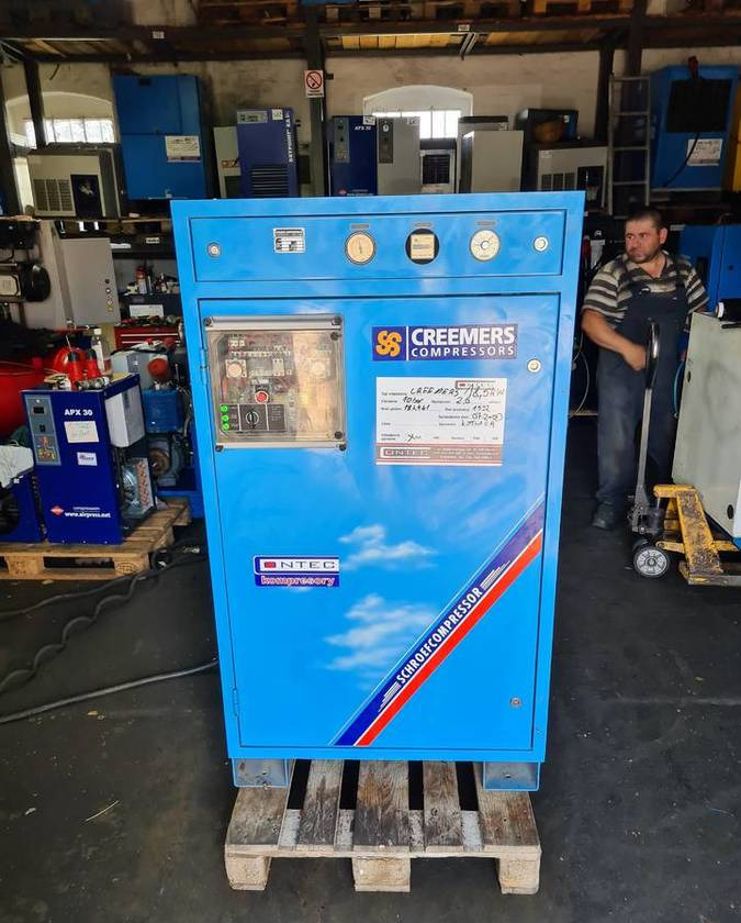 Kompresor śrubowy CREEMERS 18,5 kw - Компресор за воздух: слика 3 Kompresor śrubowy CREEMERS 18,5 kw - Компресор за воздух: слика 3