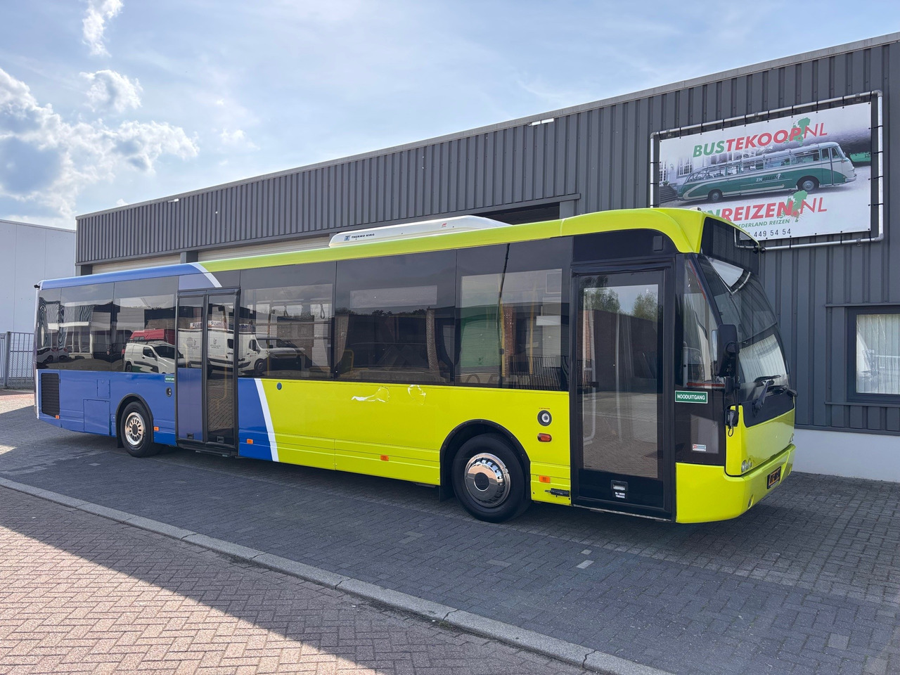 VDL Berkhof Ambassador 200, Euro 5 EEV SPECIAL BUS - Автобус: слика 1 VDL Berkhof Ambassador 200, Euro 5 EEV SPECIAL BUS - Автобус: слика 1