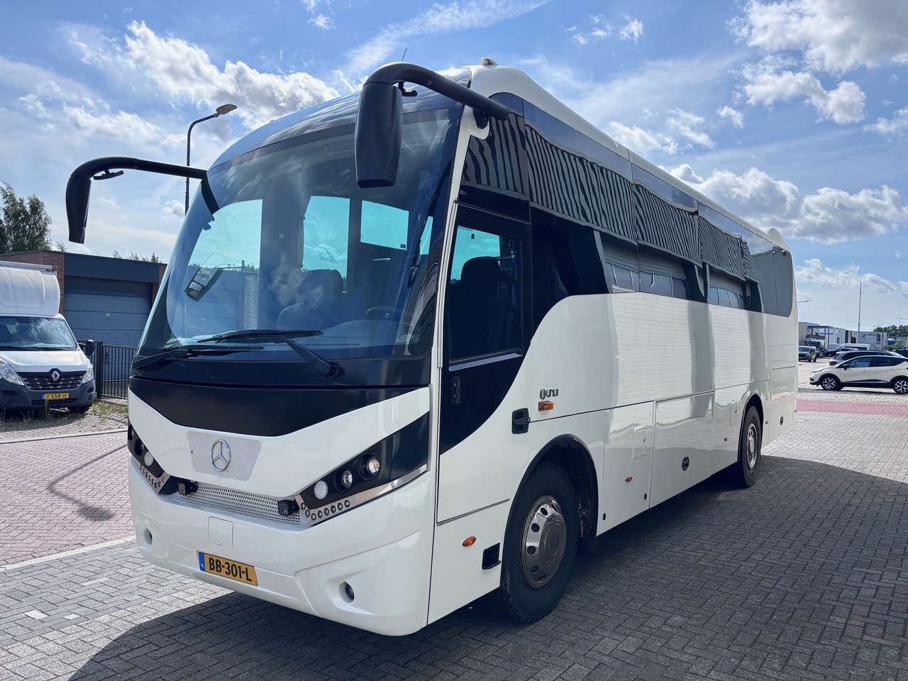 Mercedes ATEGO 1530 Touring GT / UNVI - Патнички вагон автобус: слика 3 Mercedes ATEGO 1530 Touring GT / UNVI - Патнички вагон автобус: слика 3