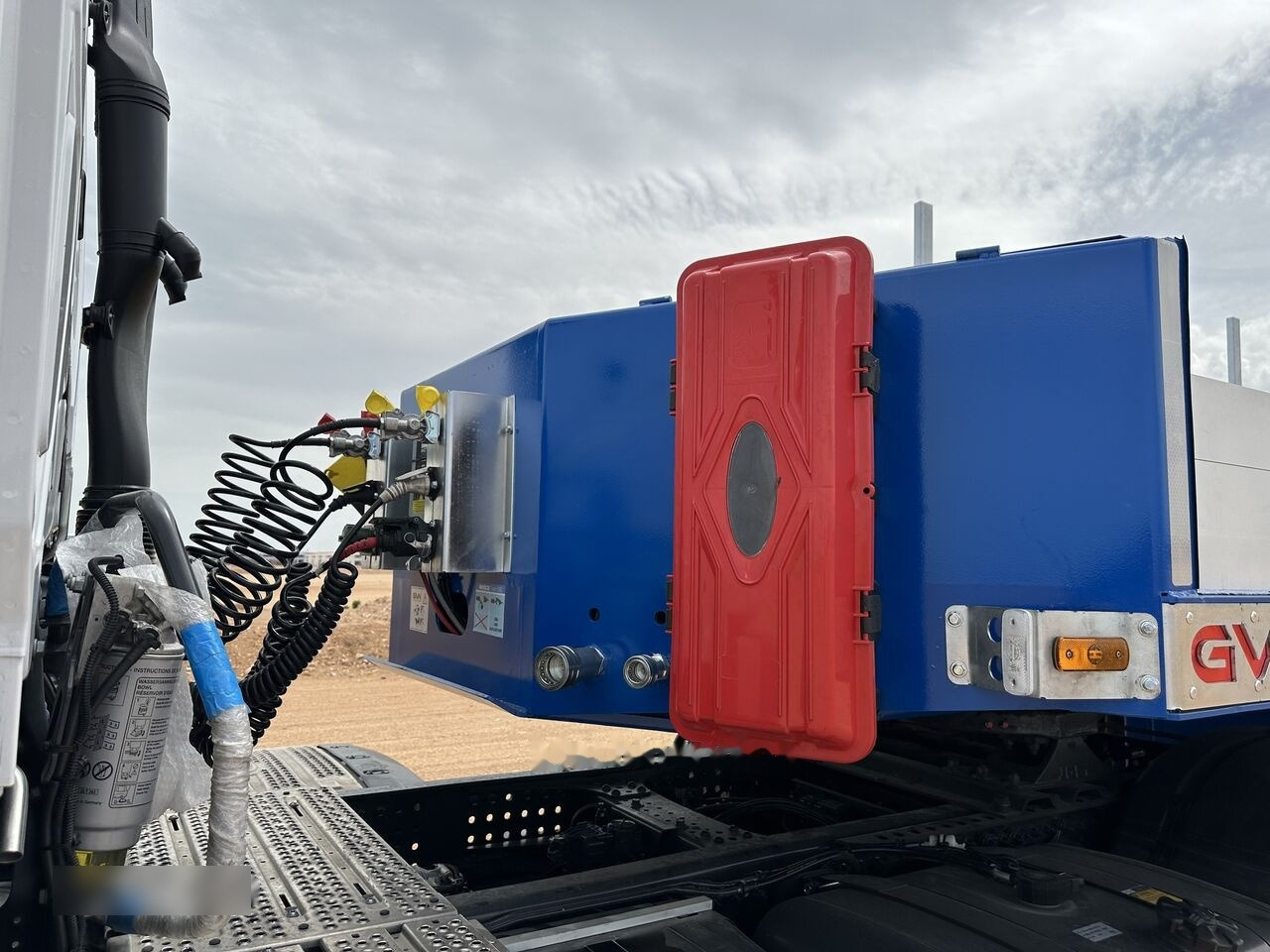 GVN Trailer 3 AXLE LOWBED - Приколка за низок утовар: слика 4 GVN Trailer 3 AXLE LOWBED - Приколка за низок утовар: слика 4