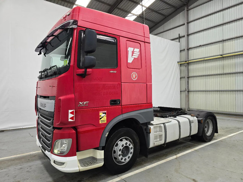 DAF XF 460 SPACECAB / RETARDER /MANUEL - Камион влекач: слика 2 DAF XF 460 SPACECAB / RETARDER /MANUEL - Камион влекач: слика 2