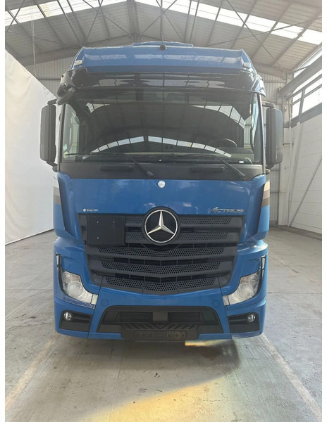 Mercedes-Benz Actros 2642 6x2 - Камион со церада: слика 5 Mercedes-Benz Actros 2642 6x2 - Камион со церада: слика 5