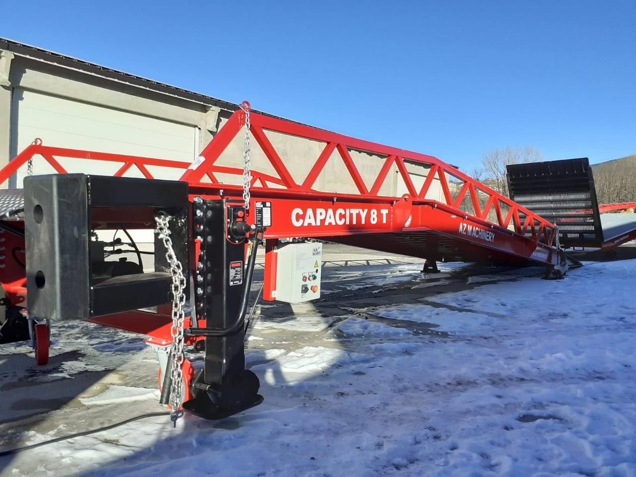 Loading Ramp with with electric tilting bridge - AZ RAMP - STAR- 10T-ZR-E. 10 ton capacity - Товарна рампа: слика 3 Loading Ramp with with electric tilting bridge - AZ RAMP - STAR- 10T-ZR-E. 10 ton capacity - Товарна рампа: слика 3