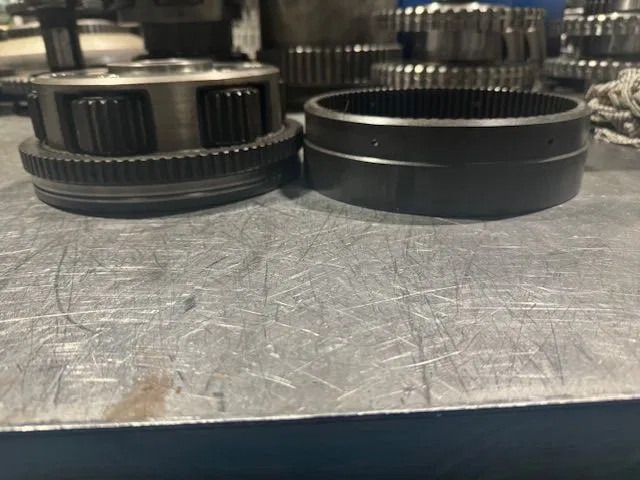 Volvo Planet kit, PT1560, 1860, 1562, 1862, 1660, 1662, 1663, 1760, 1761 {A} VT1906, 2206 - Менувач: слика 1 Volvo Planet kit, PT1560, 1860, 1562, 1862, 1660, 1662, 1663, 1760, 1761 {A} VT1906, 2206 - Менувач: слика 1