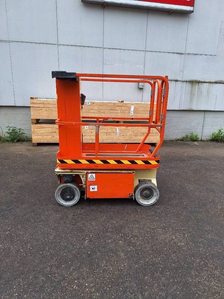JLG 1230 ES Muuttoale! - Кревач ножица: слика 1 JLG 1230 ES Muuttoale! - Кревач ножица: слика 1