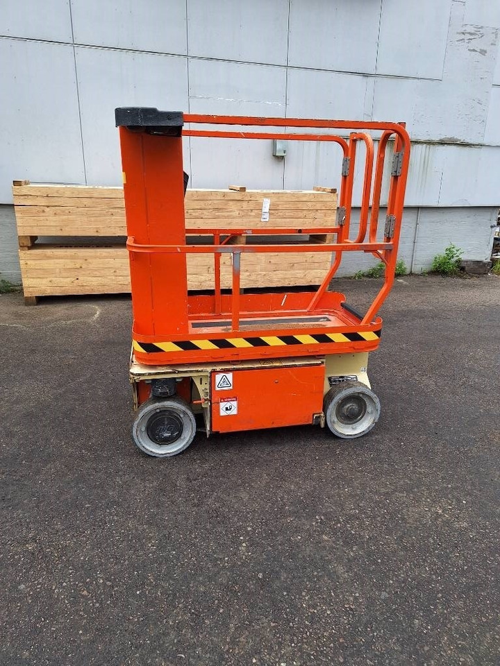 JLG 1230 ES Muuttoale! - Кревач ножица: слика 3 JLG 1230 ES Muuttoale! - Кревач ножица: слика 3