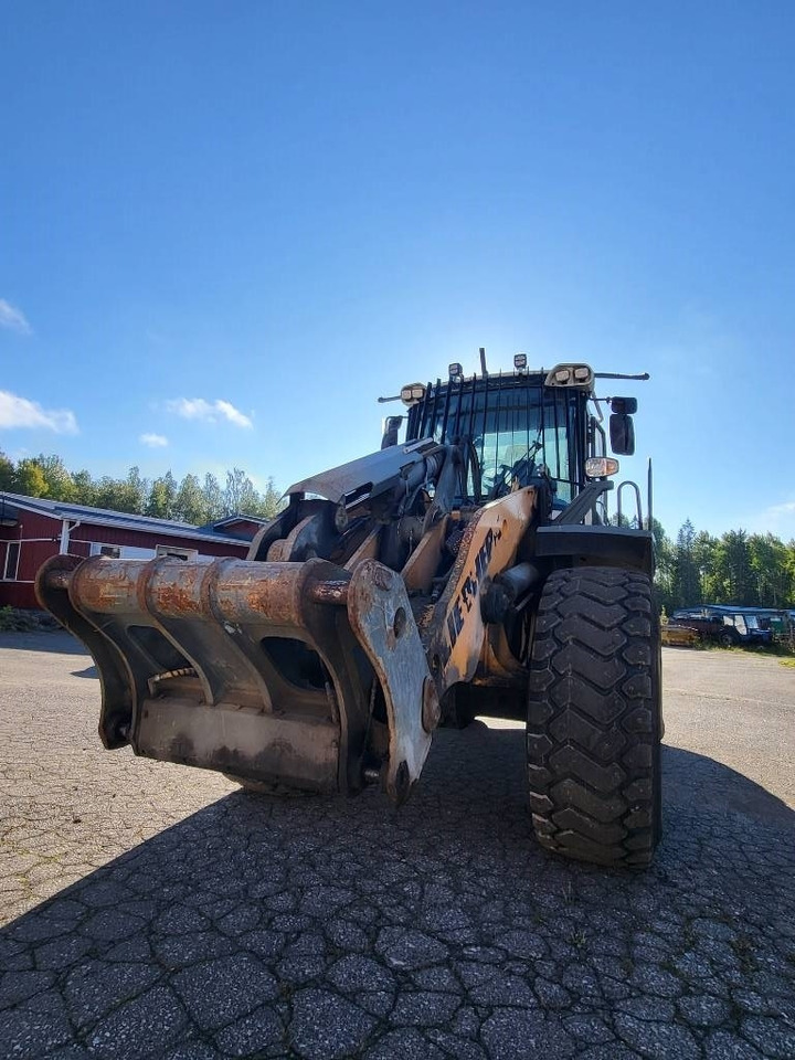 Liebherr L 556 - Натоварувач на тркала: слика 4 Liebherr L 556 - Натоварувач на тркала: слика 4