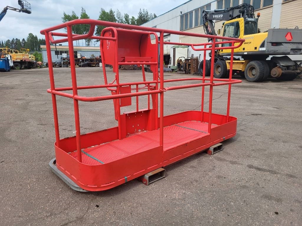 Manitou 200 ATJ kori - Вертикален јарболски подигнувач: слика 1 Manitou 200 ATJ kori - Вертикален јарболски подигнувач: слика 1