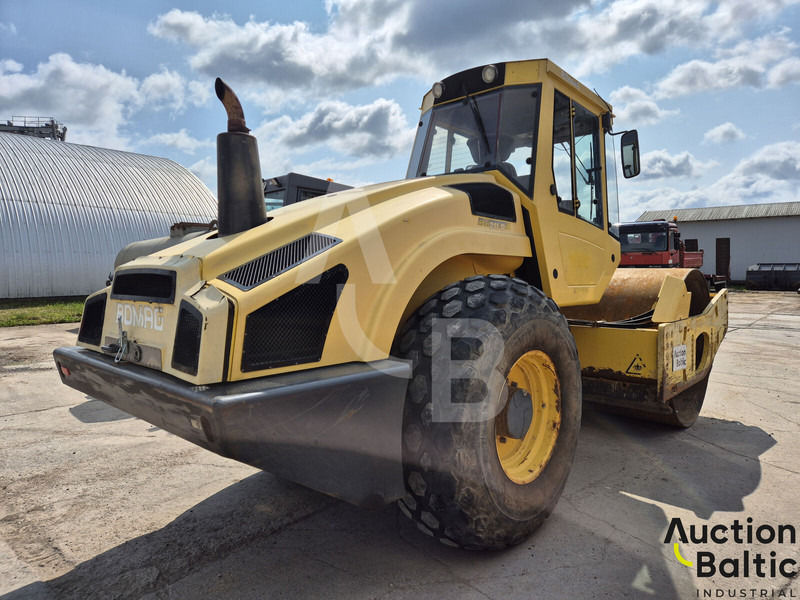 Bomag BW 211 D-4 - Ваљак: слика 3 Bomag BW 211 D-4 - Ваљак: слика 3