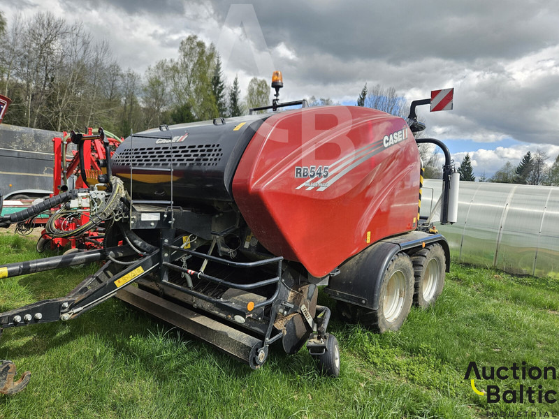 Case IH RB545Silage - Балирка за тркалезни бали: слика 1 Case IH RB545Silage - Балирка за тркалезни бали: слика 1