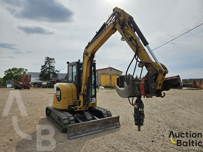 Caterpillar 305.5E2CR - Мини багер: слика 2 Caterpillar 305.5E2CR - Мини багер: слика 2