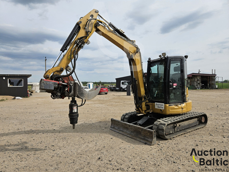 Caterpillar 305.5E2CR - Мини багер: слика 1 Caterpillar 305.5E2CR - Мини багер: слика 1