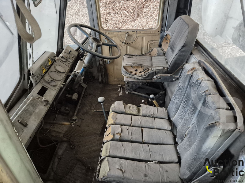 ЧТЗ T-150K - Трактор: слика 4 ЧТЗ T-150K - Трактор: слика 4