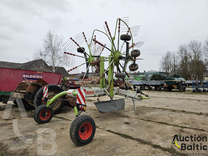 Claas Liner 2600 - Превртувач и гребло: слика 3 Claas Liner 2600 - Превртувач и гребло: слика 3
