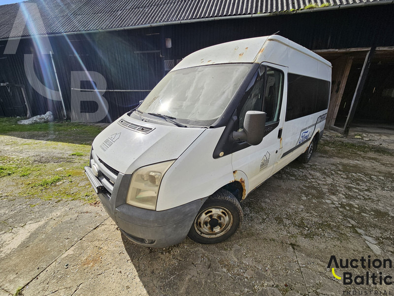 Ford Transit - Мало комбе: слика 1 Ford Transit - Мало комбе: слика 1