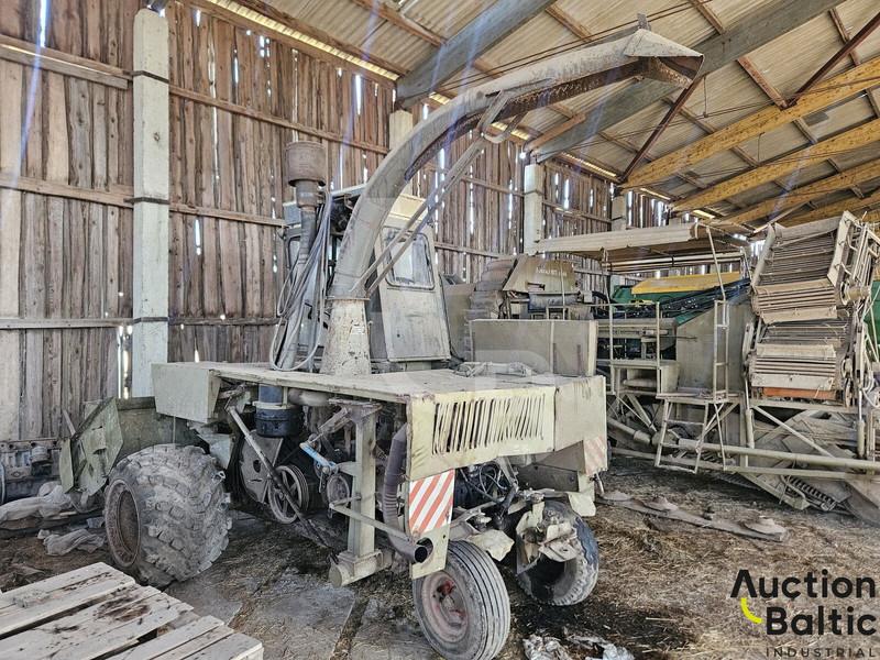 Fortschritt E281C - Комбајн за сточна храна: слика 1 Fortschritt E281C - Комбајн за сточна храна: слика 1