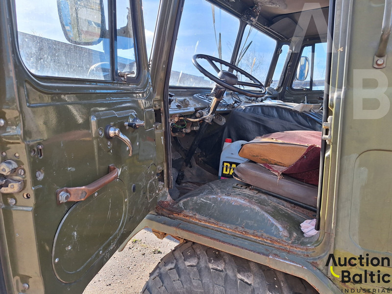 GAZ Gaz 66 - Камион сандучар: слика 5 GAZ Gaz 66 - Камион сандучар: слика 5